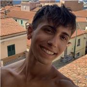Studente universitario offre lezione online di Scienze (anatomia, biologia)